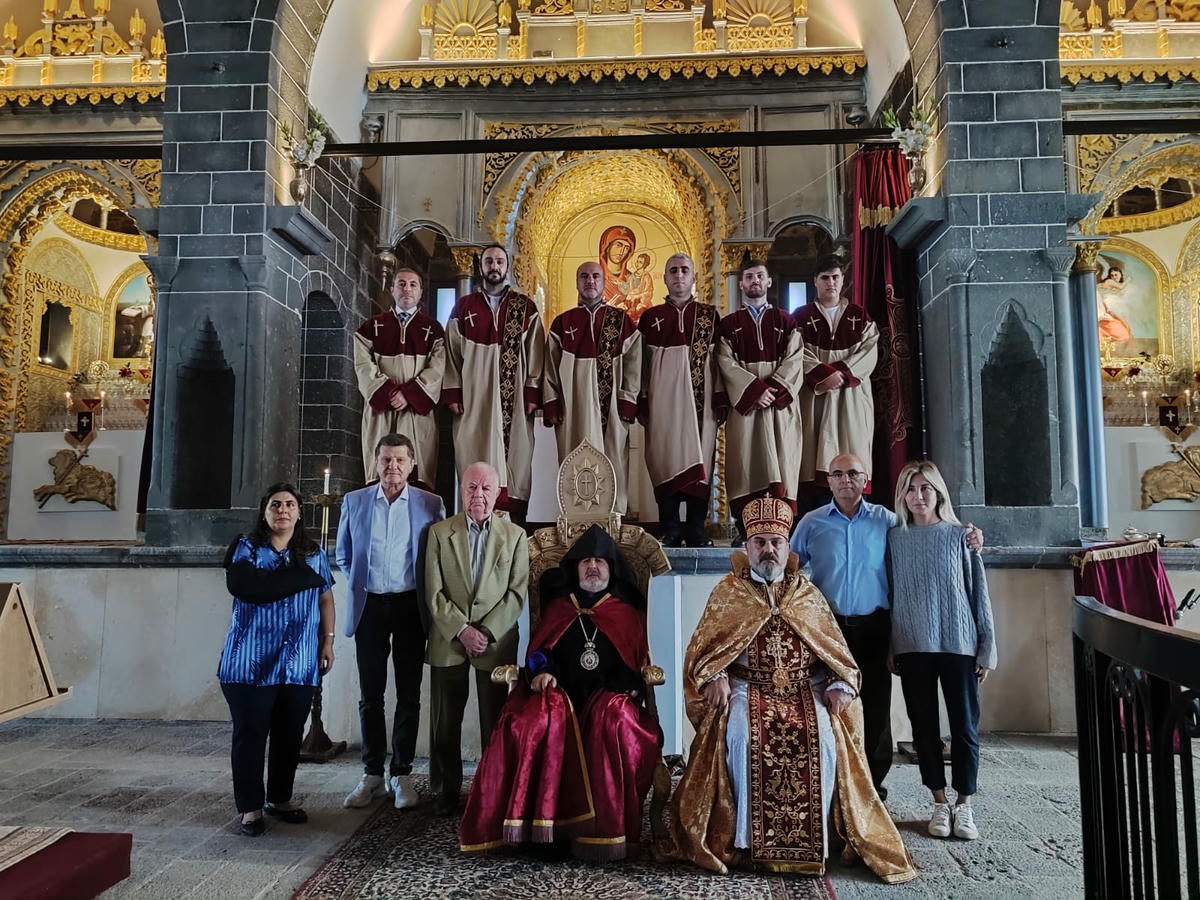 Աթէշեան Սրբազան Այցելեց Տիգրանակերտ